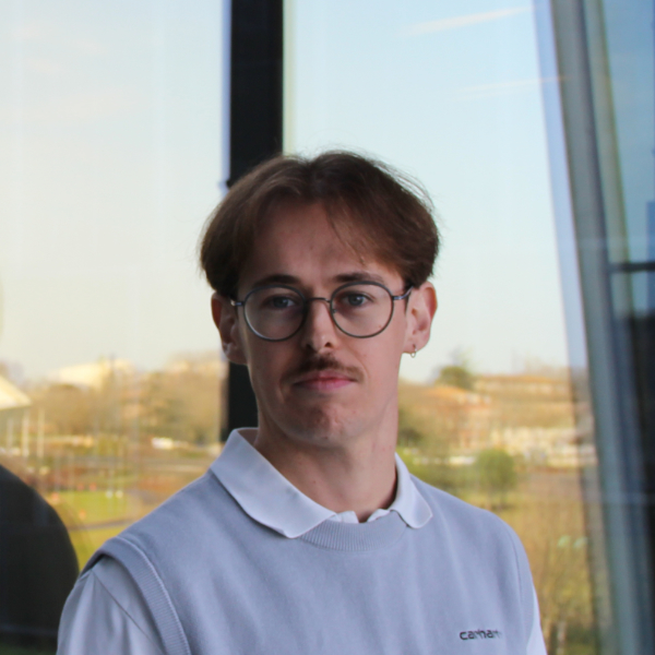 Cedric Fabre IMG_0637 600_600